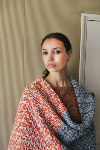 The Knitted Fabric: Colourwork Projects For You And Your Home - Dee Hardwicke